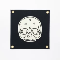 Onyx Skull Grommet Banner